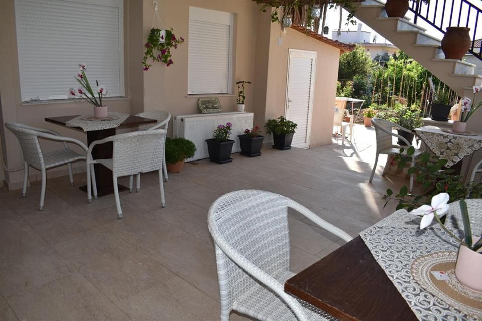 Aigli Luxury Studios Néa Ródha Exterior foto